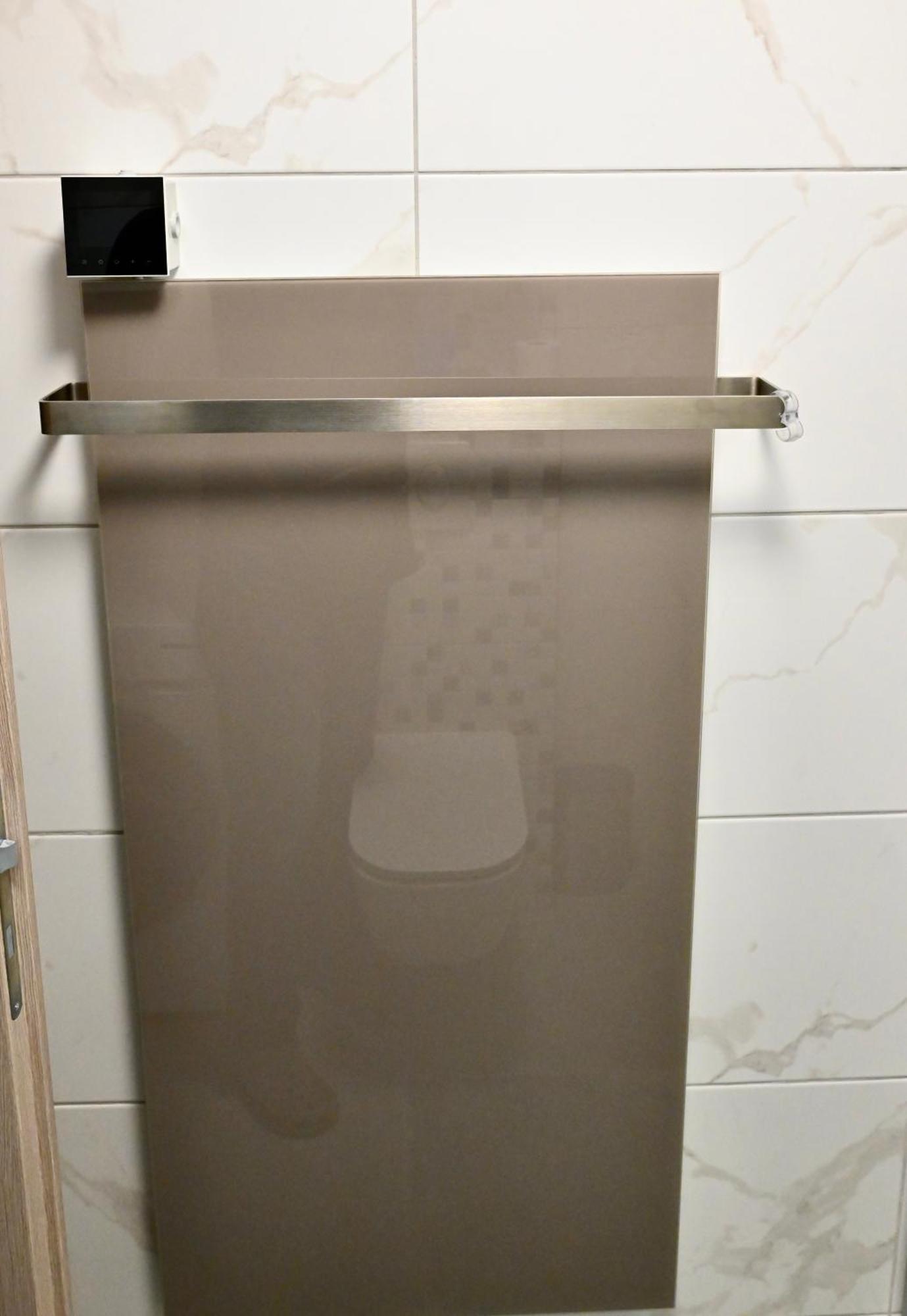 Studio Apartman Una -Self Check In,Free Parking Karlovac Exteriör bild